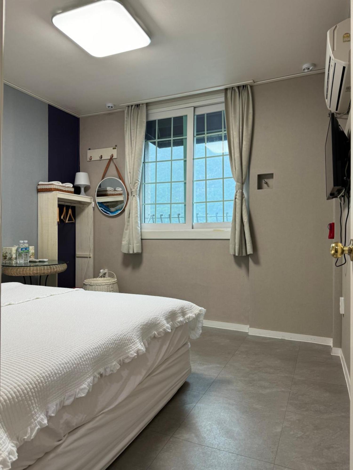 Danyang Rio 127 Guesthouse Екстериор снимка