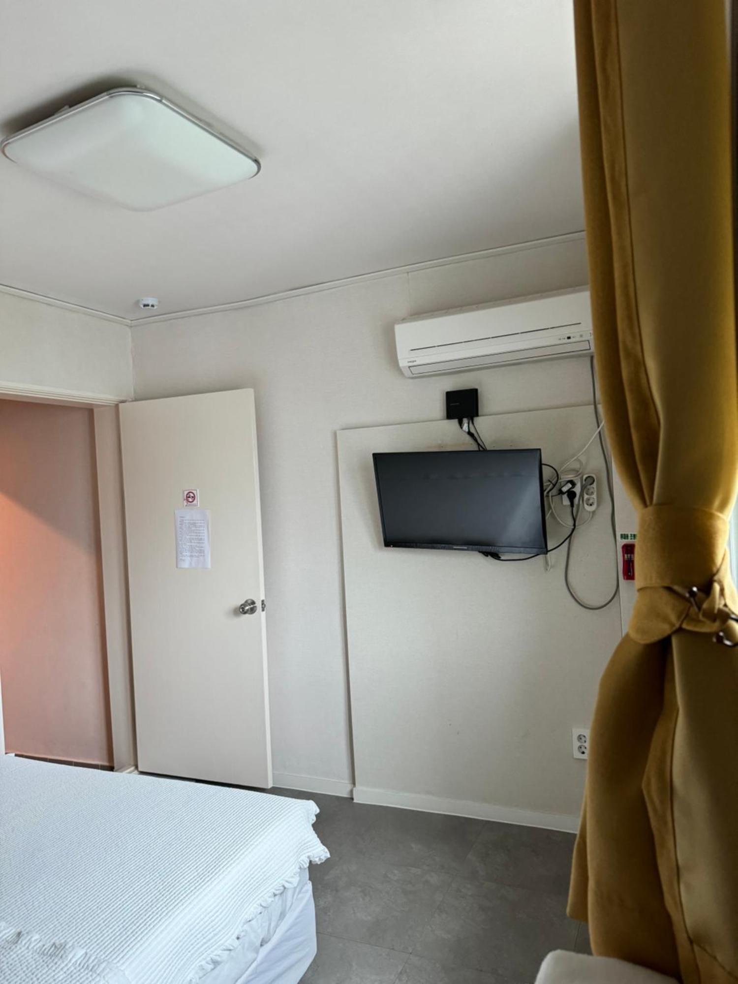 Danyang Rio 127 Guesthouse Екстериор снимка